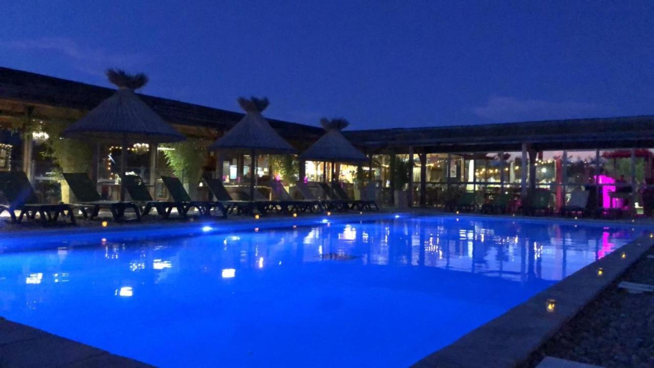 Lodges En Provence - Ecogites & Restaurant Insolites Richerenches Eksteriør bilde